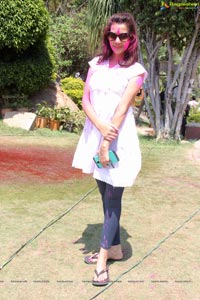 Diksha Panth at Rang De Holi Bash