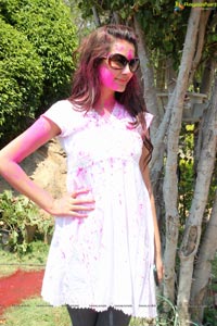 Diksha Panth at Rang De Holi Bash