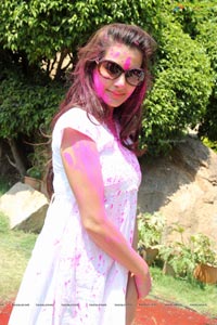 Diksha Panth at Rang De Holi Bash