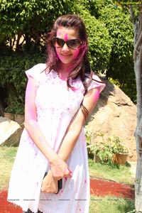 Diksha Panth at Rang De Holi Bash