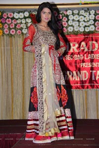 Ritu Biradar Shraddha Ladies Club Grand Tambola