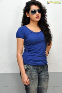 Veda Archana in T-Shirt Jeans