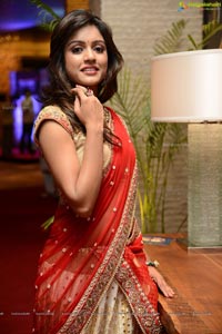 Vithika Rao at Tasyaah Fashion Walk