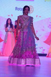 Lakshmi Manchu Ramp Walk