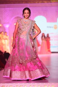 Lakshmi Manchu Ramp Walk