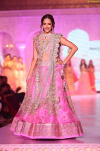 Lakshmi Manchu Ramp Walk