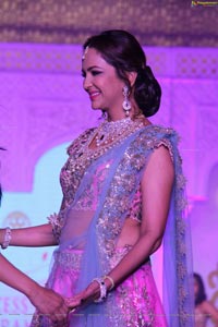 Lakshmi Manchu Ramp Walk