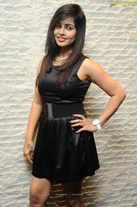 Telugu Actress Hashika Dutt