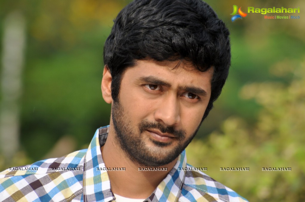 Rahul Ravindran Stills From Ala Ela, Photo Gallery