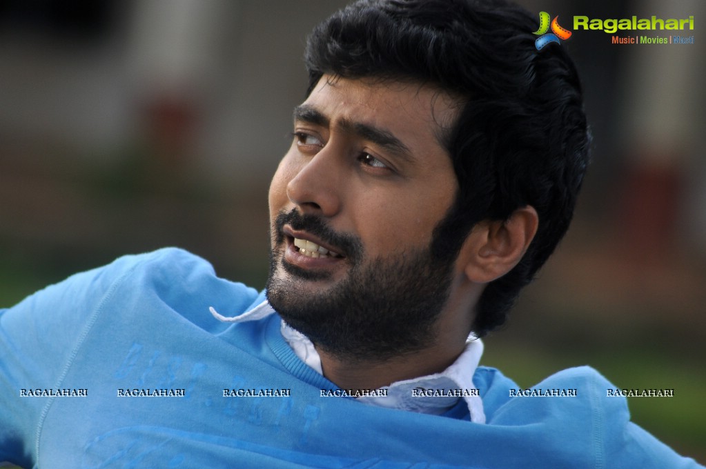 Rahul Ravindran Stills From Ala Ela, Photo Gallery