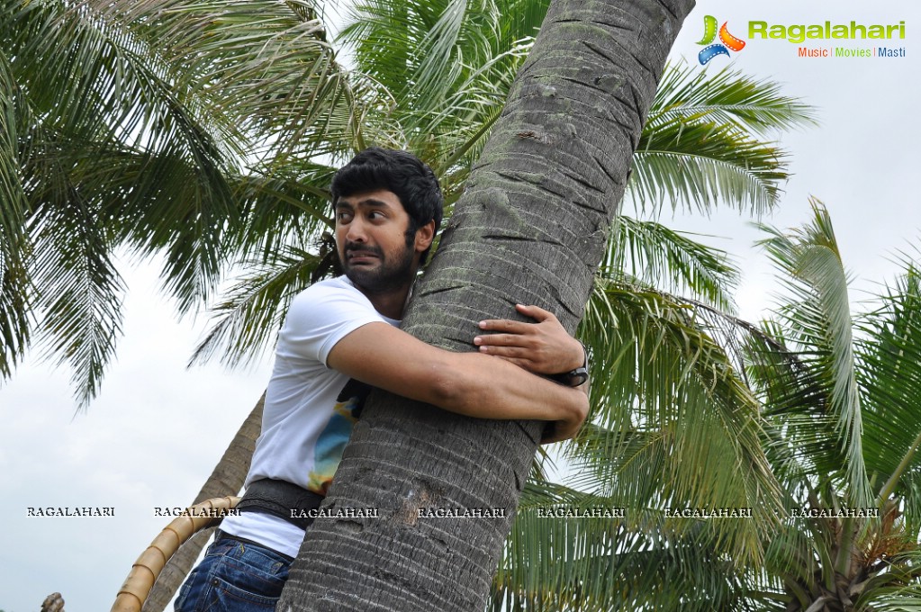 Rahul Ravindran Stills From Ala Ela, Photo Gallery