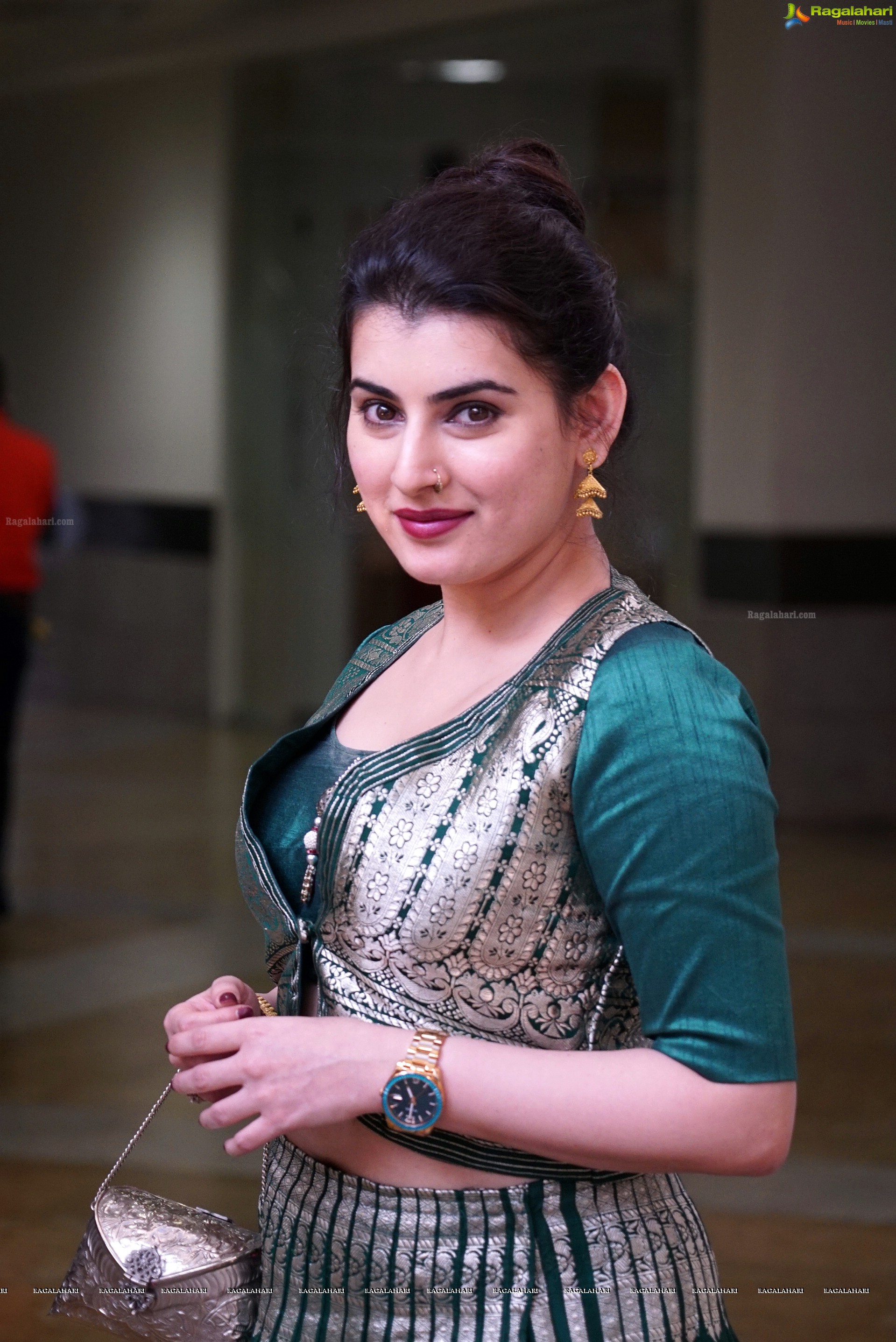 Archana (High Definition)