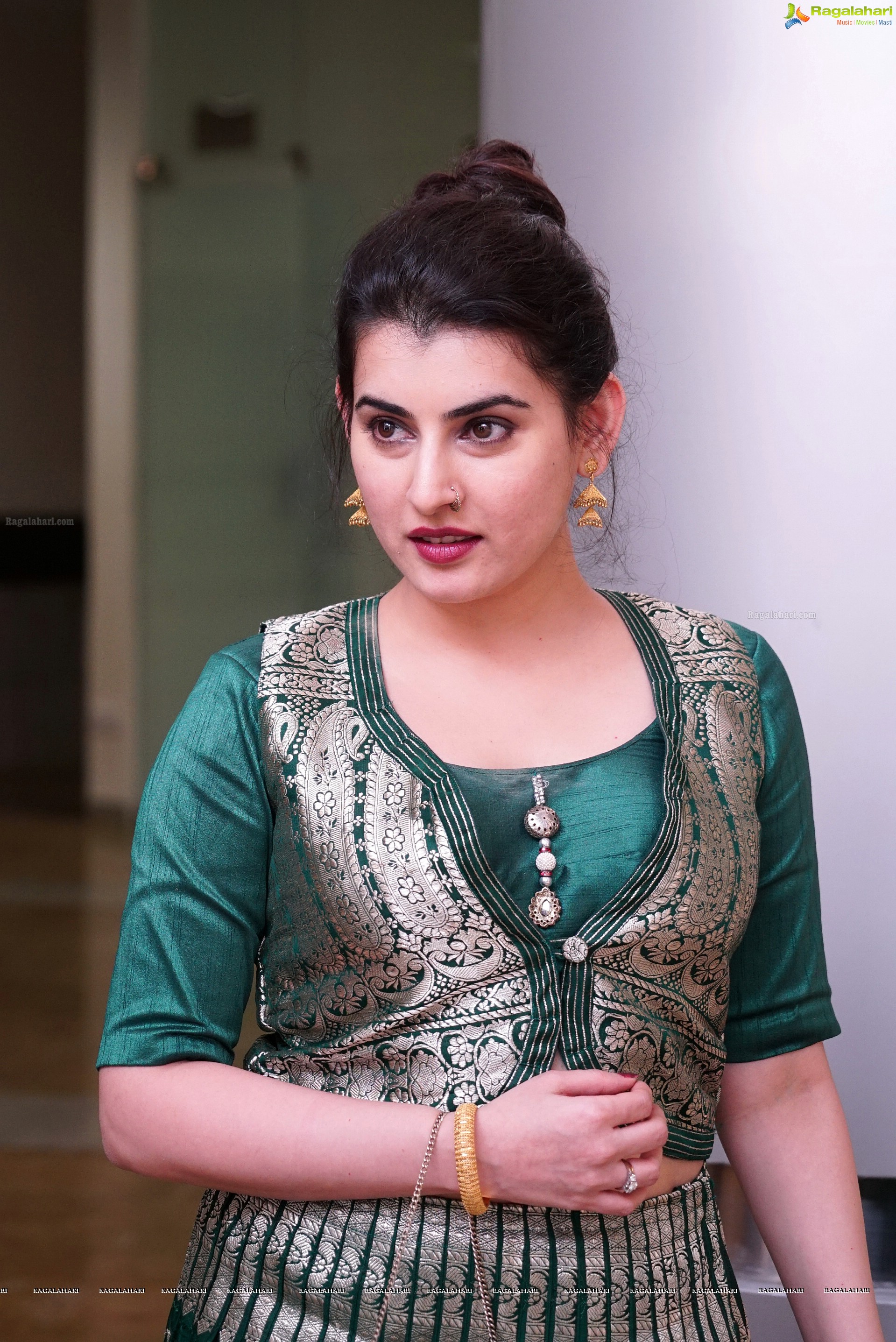 Archana (High Definition)