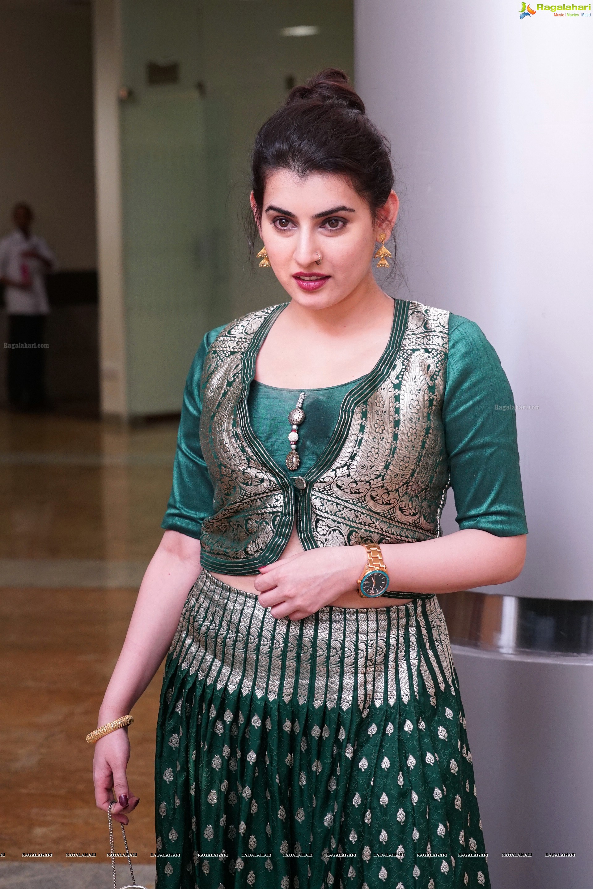 Archana (High Definition)