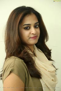 Nanditha Raj HD Photos