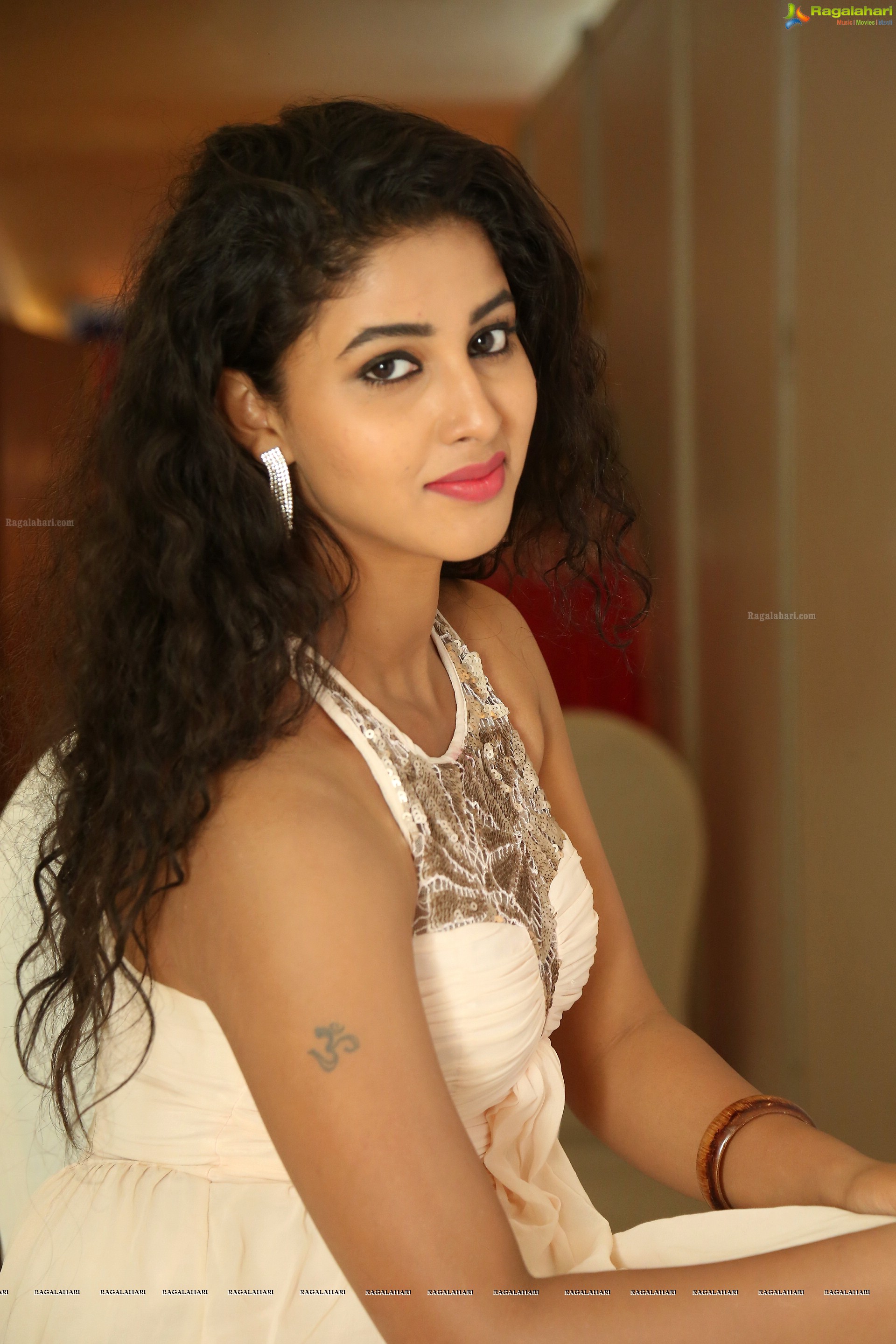 Pavani - HD Gallery