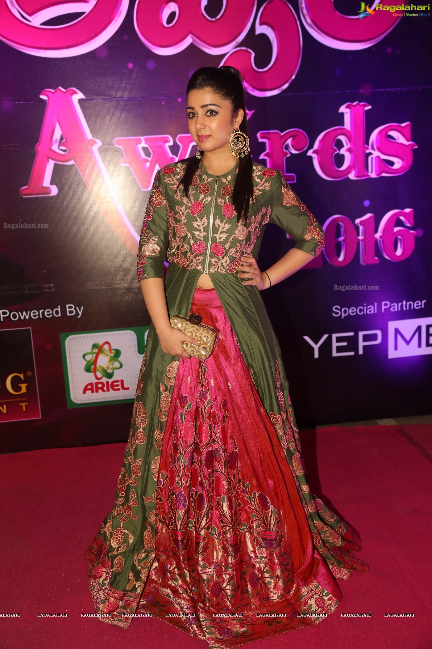 Charmme at Apsara Awards 2016, Photo Gallery