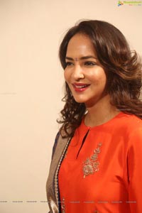 Lakshmi Manchu HQ Photos