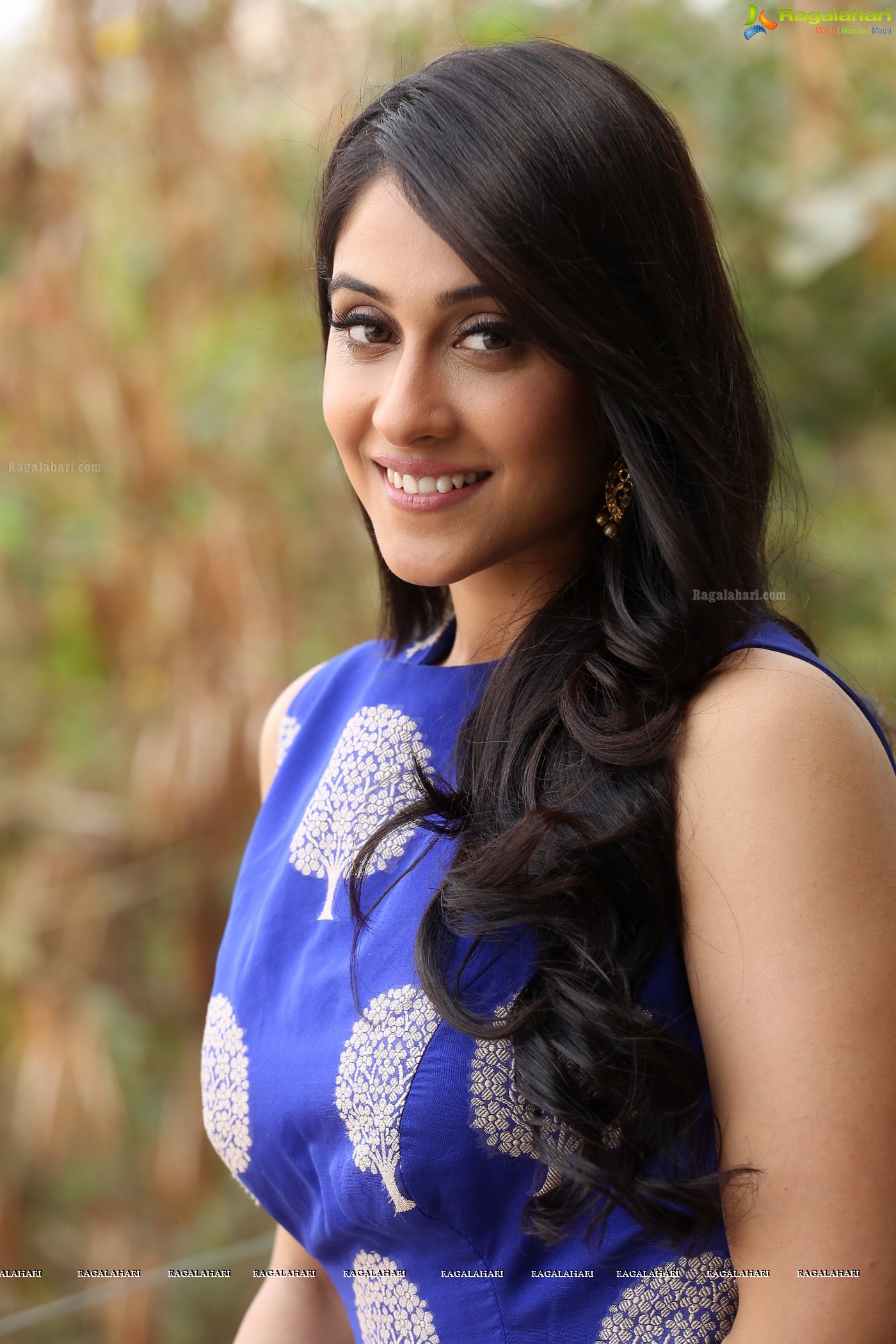 Regina Cassandra (Posters)