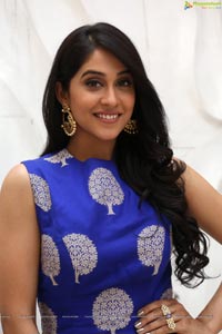 Nenjam Marappathillai Heroine Regina Cassandra