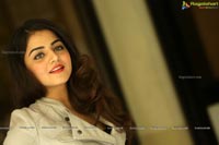 Wamiqa Gabbi High Resolution Photos