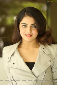 Wamiqa Gabbi High Resolution Photos