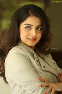 Wamiqa Gabbi High Resolution Photos