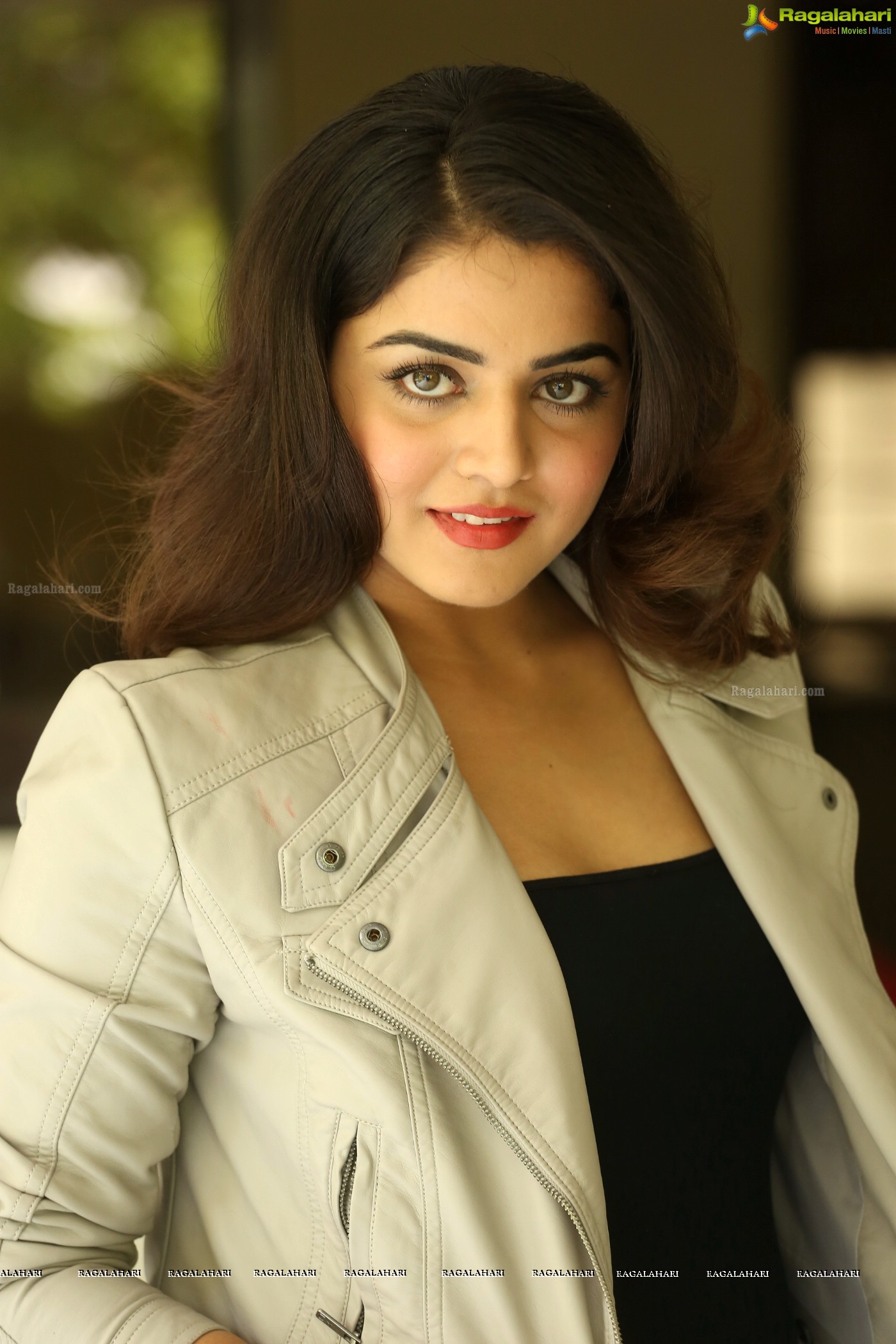 Wamiqa Gabbi (Posters)