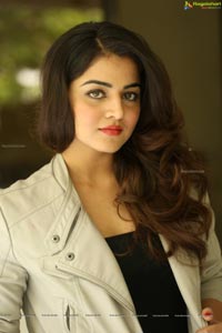 Wamiqa Gabbi High Resolution Photos