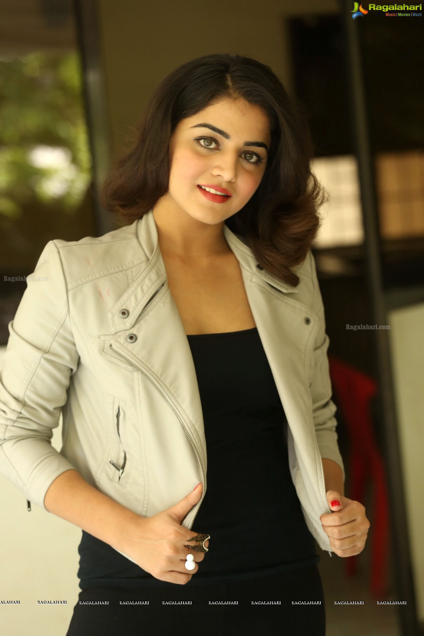 Wamiqa Gabbi (Posters)