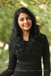 Anisha Ambrose Photos