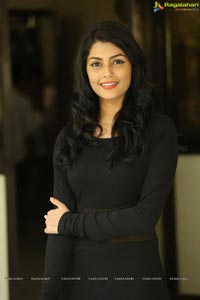 Anisha Ambrose Photos