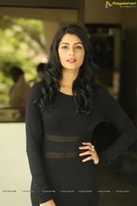 Anisha Ambrose Photos