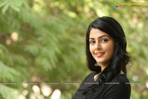 Anisha Ambrose Photos