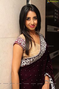 Sanjjanaa Galrani Photos