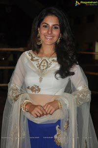 Isha Talwar Photos