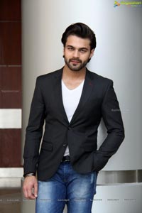 Prince Khurana Photos