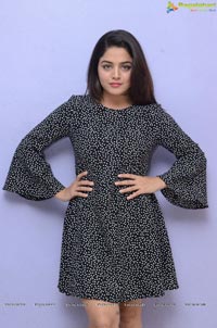 Wamiqa Gabbi Photos