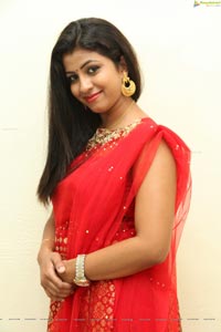 Actress Geethanjali Thasya