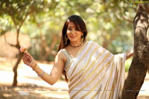 TV Actress Lakshmi