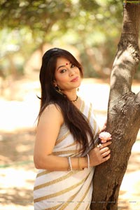 TV Actress Lakshmi