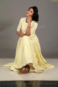Actress Ashmita Karnani