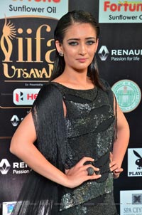 Akshara Haasan