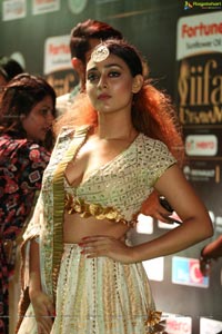 Apoorva IIFA 2017