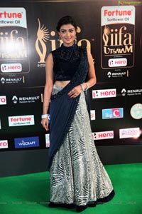 Ishita Vyas IIFA 2017