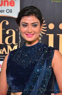 Ishita Vyas IIFA 2017