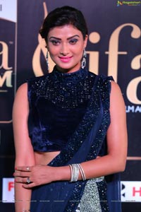 Ishita Vyas IIFA 2017