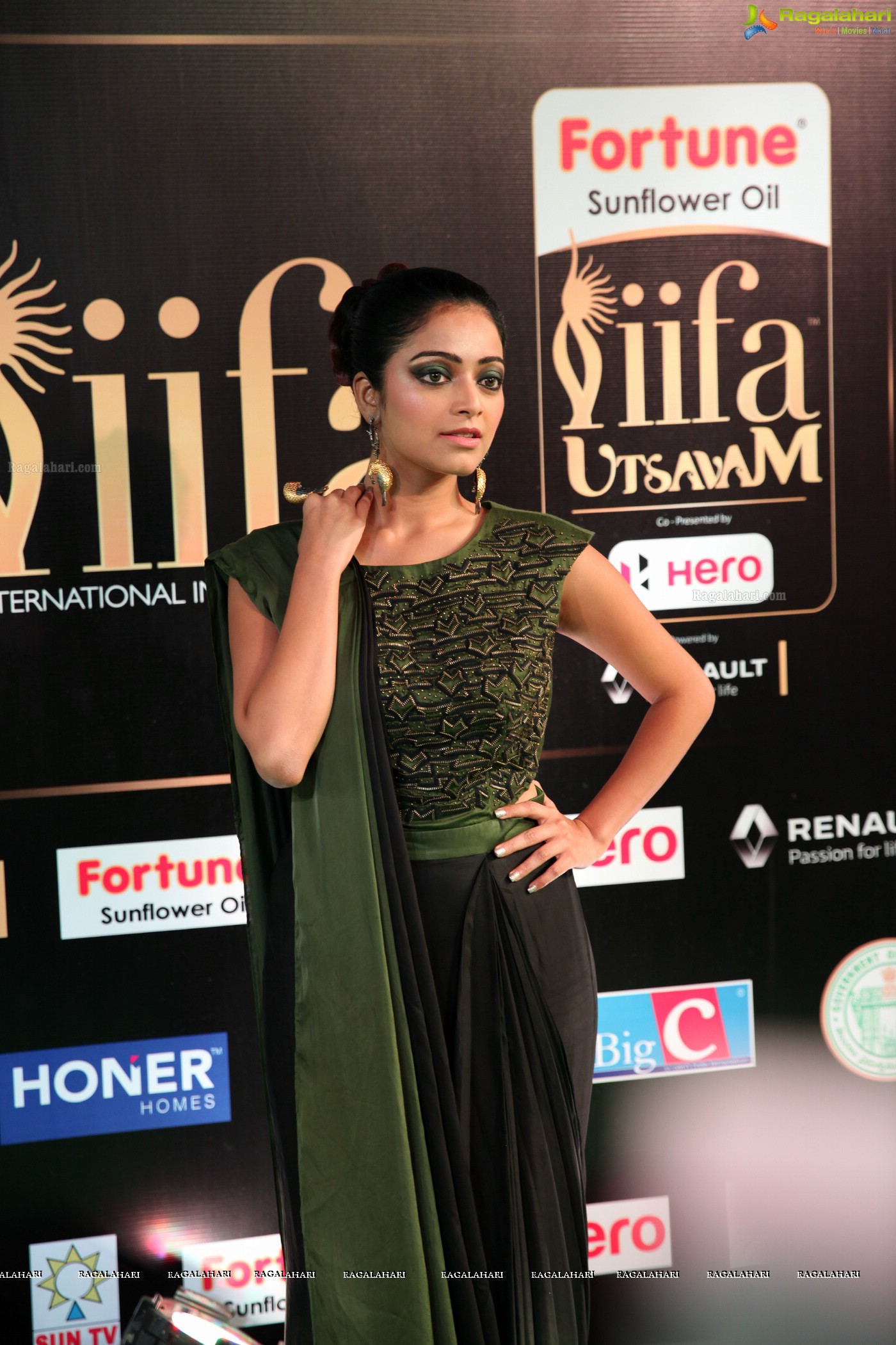 Janani Iyer (Posters)