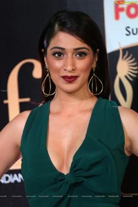 Raai Laxmi