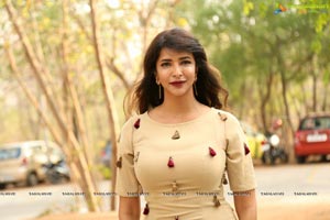 Lakshmi Manchu Photos